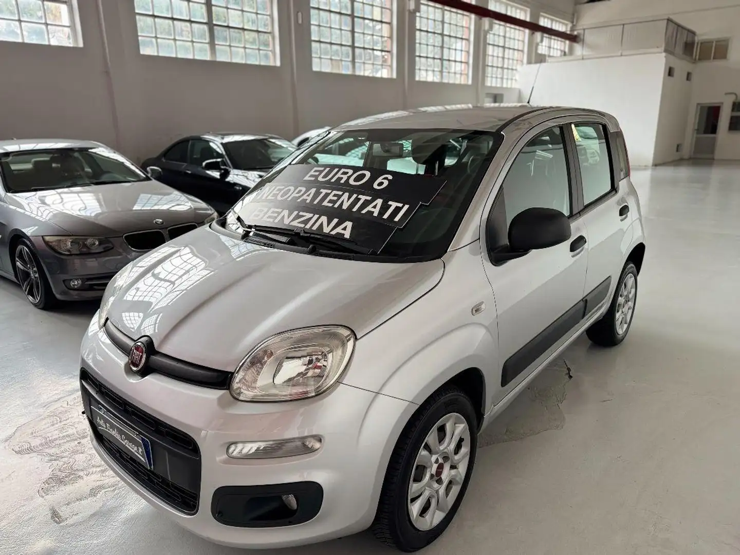 Fiat Panda 0.9 TwinAir Turbo Nat. Pow. Lounge Grigio - 1