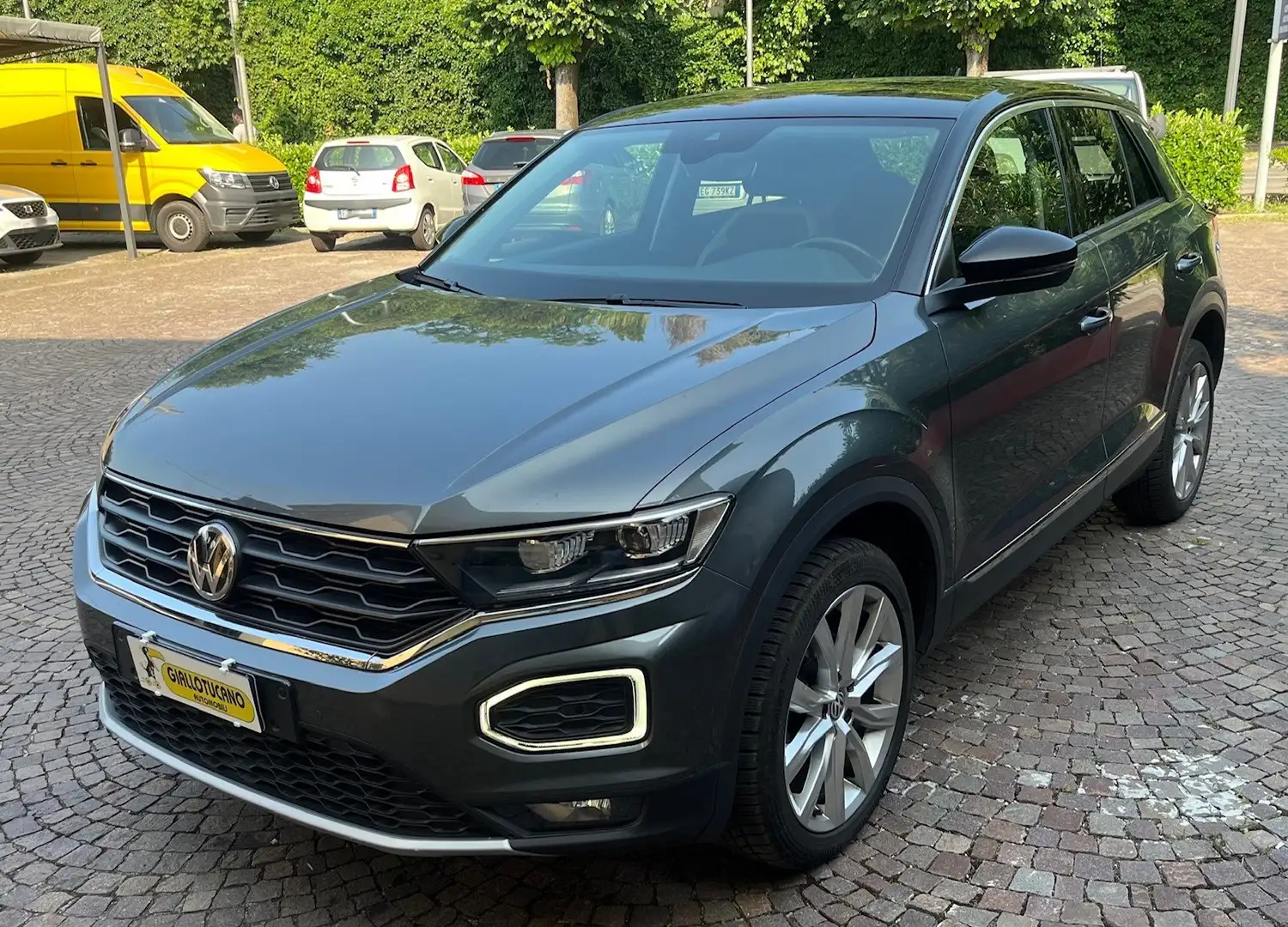 Volkswagen T-Roc 1.5Tsi 150Cv "SPORT" DSG-FULL LED-CERCHI 18"-FULL Gris - 2
