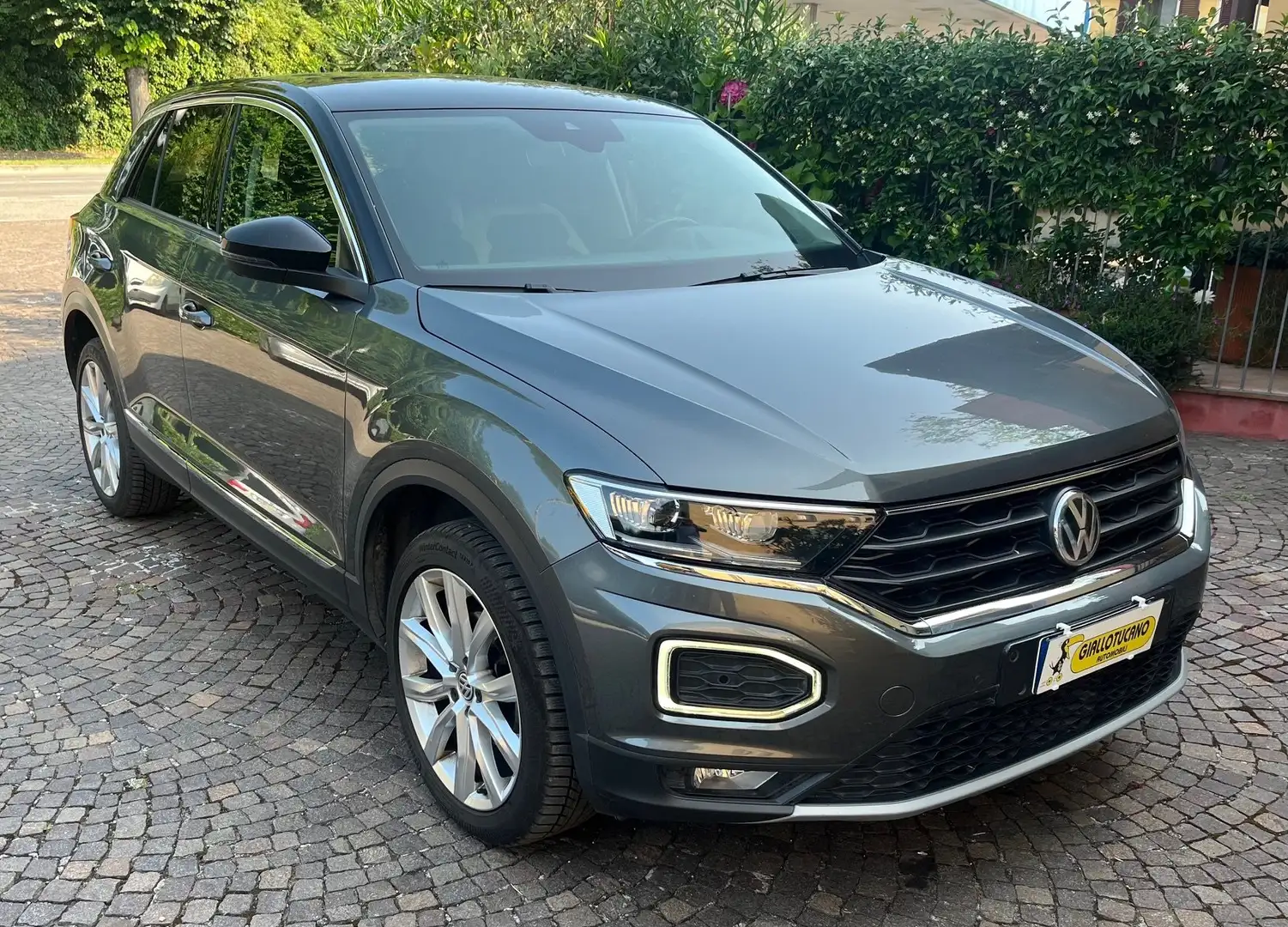 Volkswagen T-Roc 1.5Tsi 150Cv "SPORT" DSG-FULL LED-CERCHI 18"-FULL Gris - 1