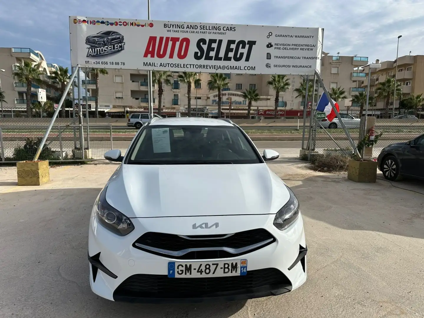 Kia KIA Ceed Familiar  Automático de 5 Puertas Blanco - 1