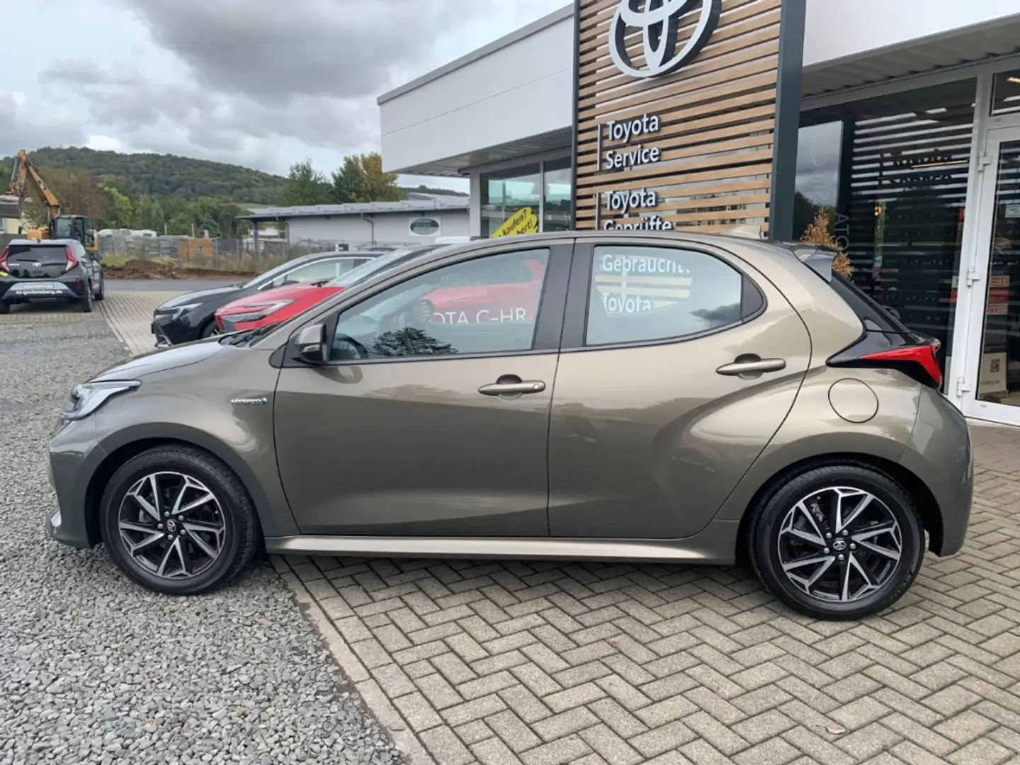Toyota Yaris 1.5 Dual-VVT-iE EU6d HYBRRID Club/Comfort/AHK 5-TÜ Bronze - 2