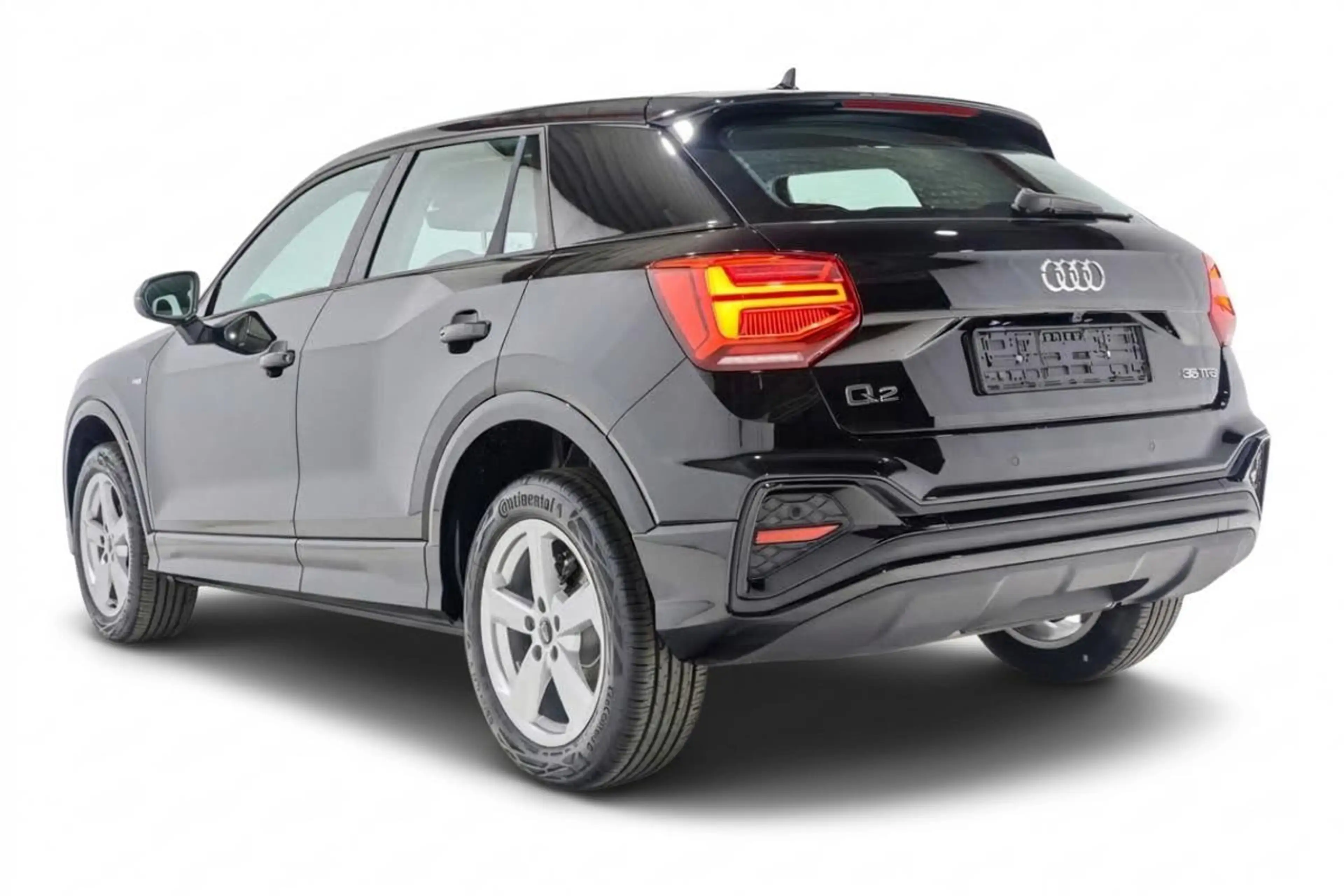 Audi Q2 35 TFSI 150 S-TRONIC S-LINE LED ACC CARPLAY JA17 — photo 4