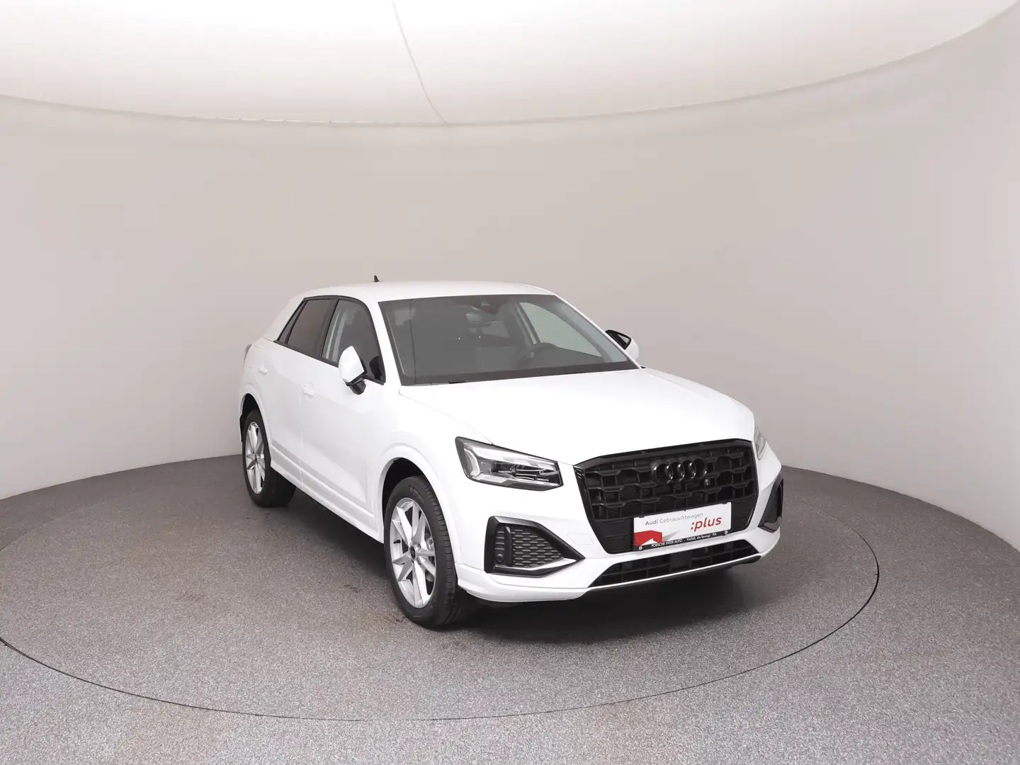 Audi Q2 30 TFSI admired Weiß - 2