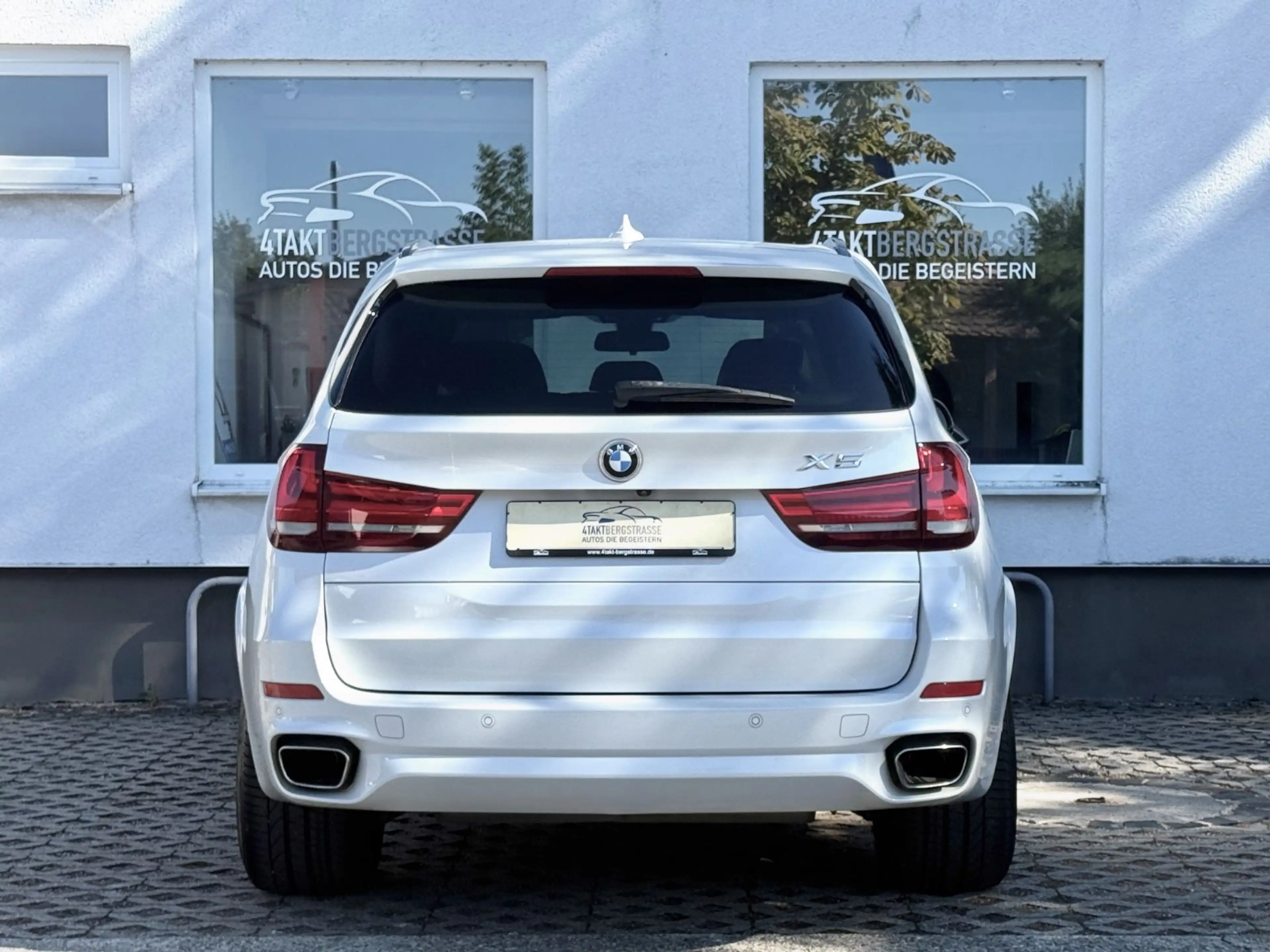 BMW X5 xDrive40d M-Paket HUD h/k AHK Std.-Hz. 21" — photo 8