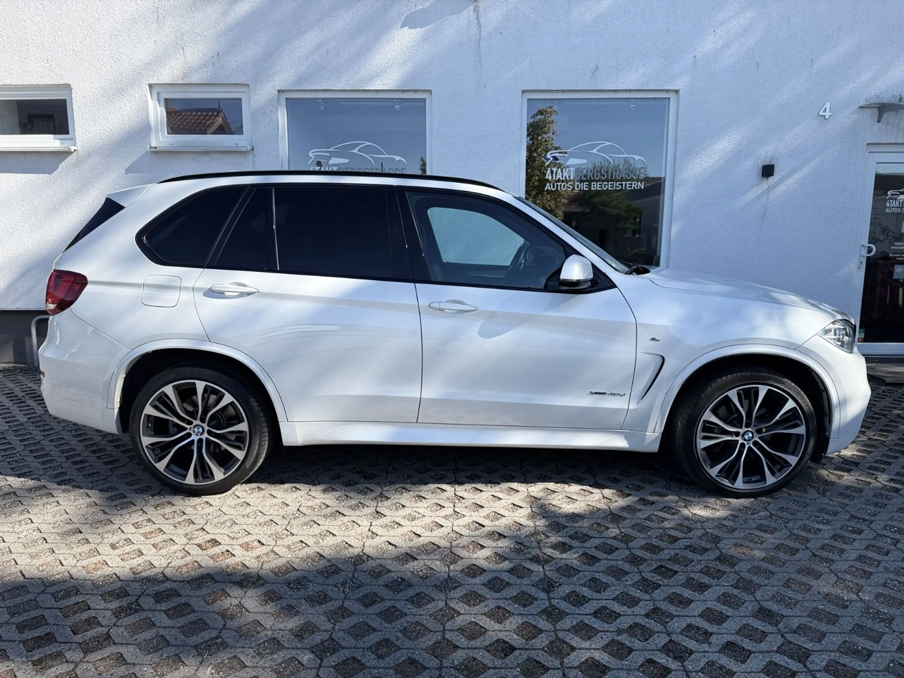 BMW X5 xDrive40d M-Paket HUD h/k AHK Std.-Hz. 21" — photo 6