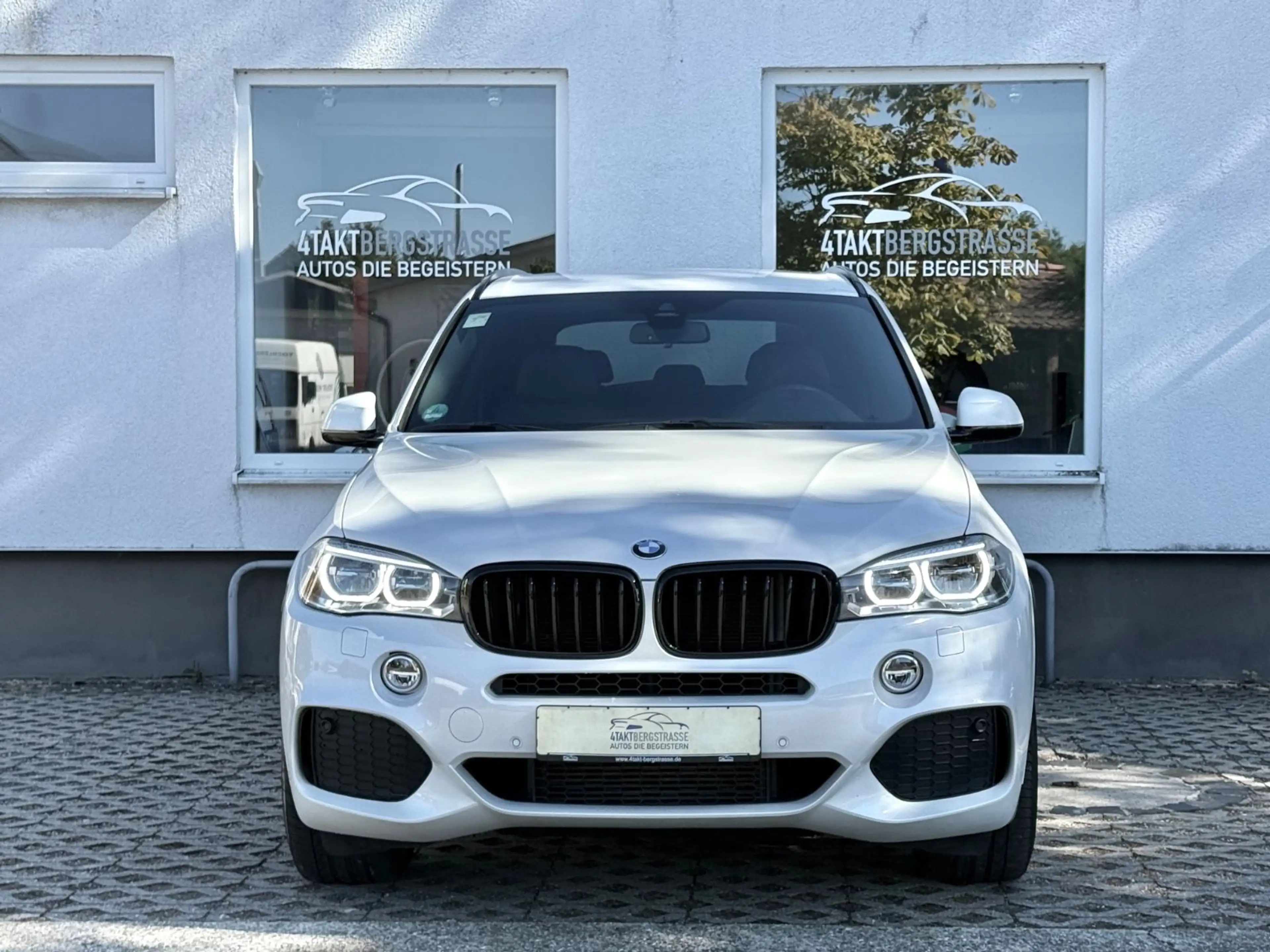 BMW X5 xDrive40d M-Paket HUD h/k AHK Std.-Hz. 21" — photo 3