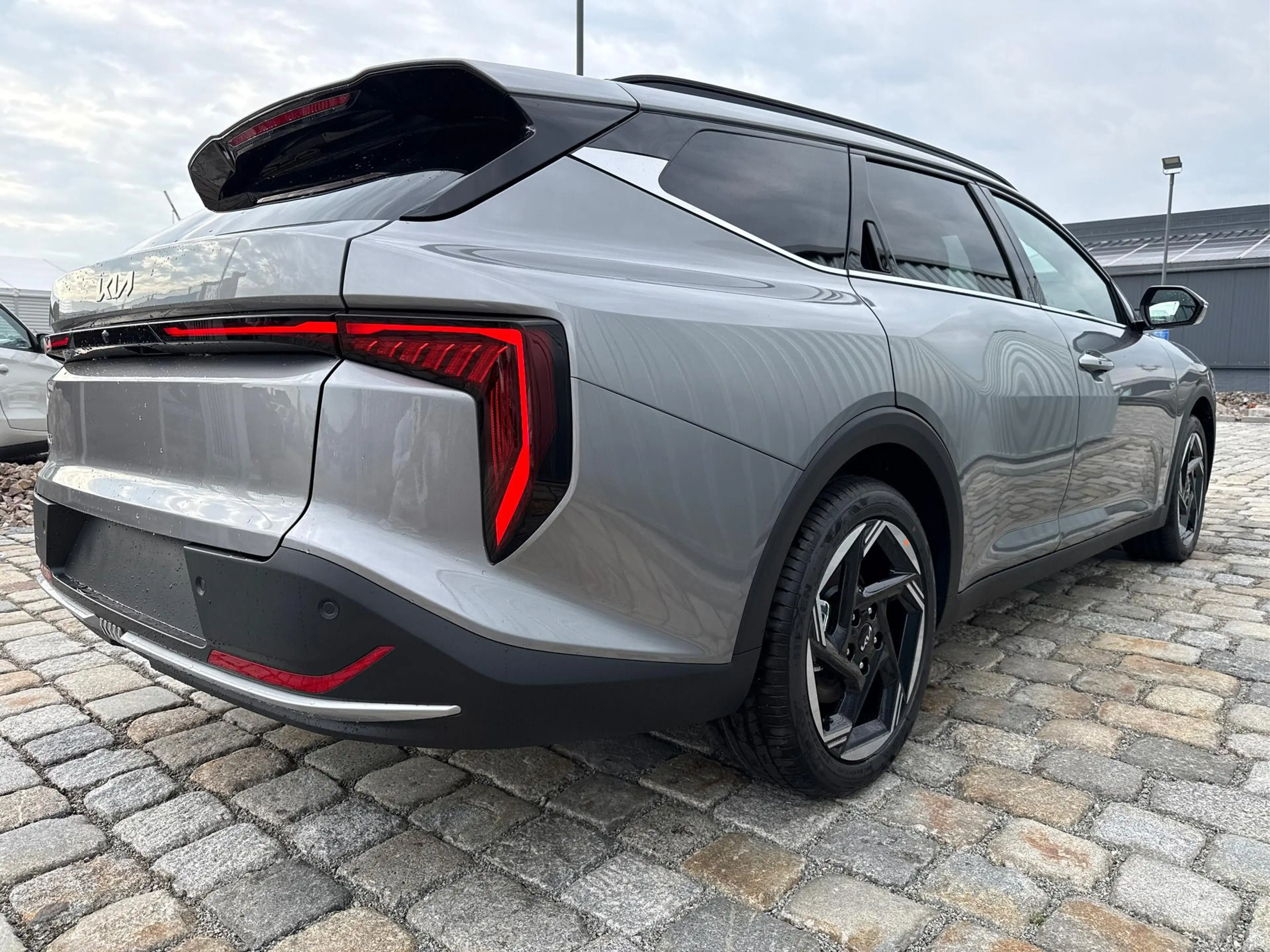 Kia K4 TOP 1,6 T-GDI DCT7 132 KW (179 PS)-Navi-Leder-e... — photo 6