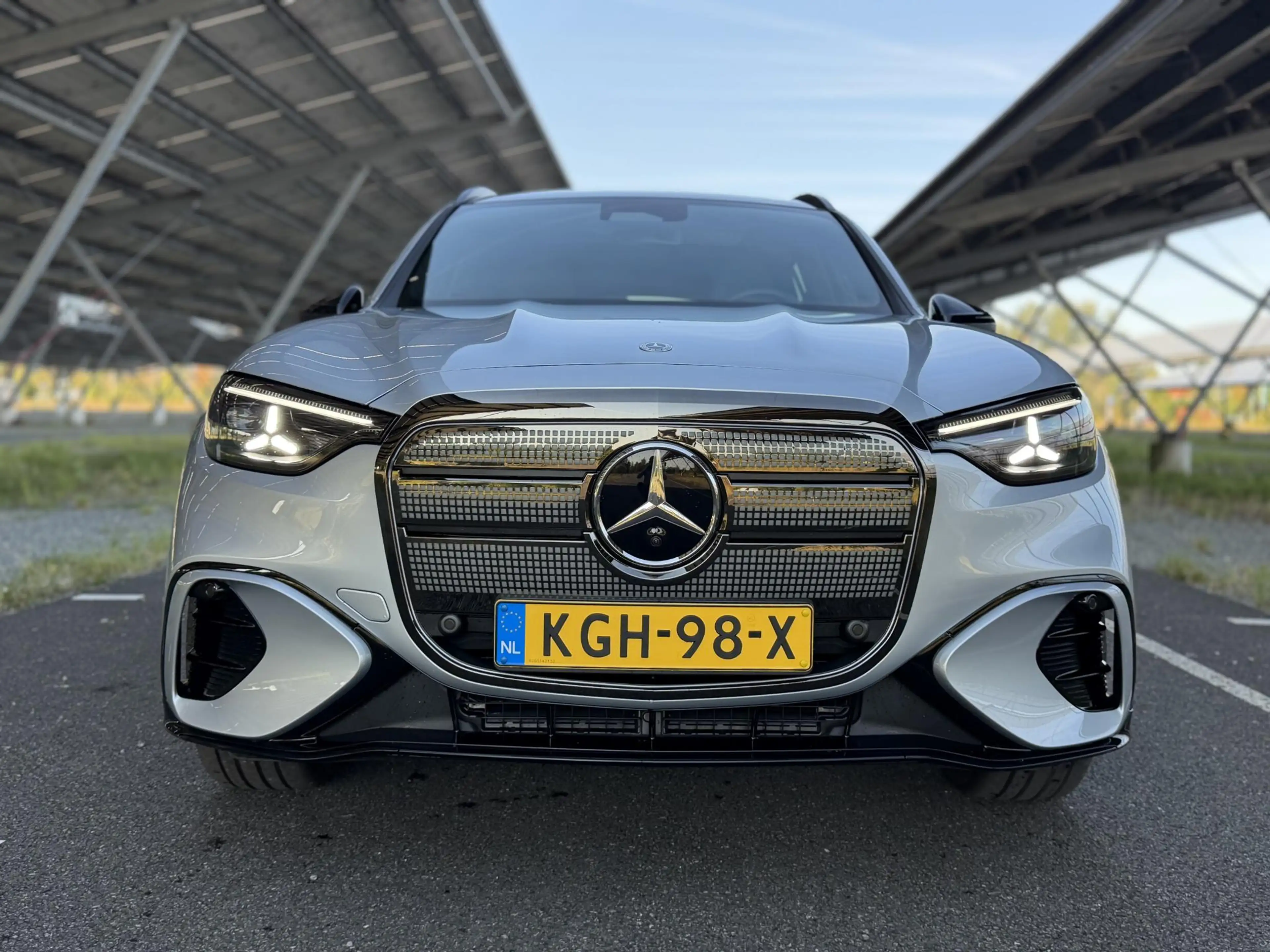 Mercedes-Benz GLC 400 4MATIC Launch Edition 94 kWh | AMG line | Night | — photo 2