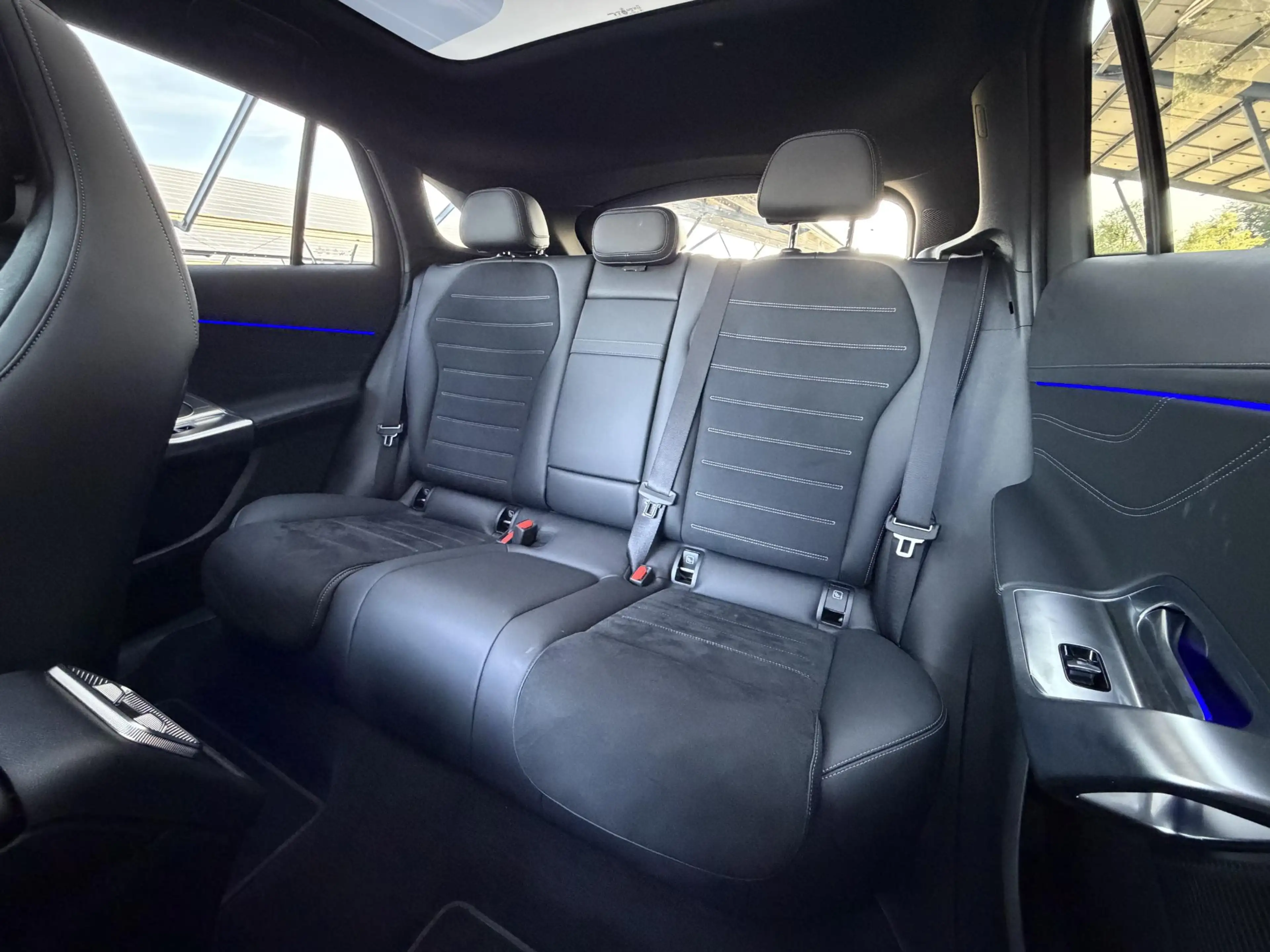 Mercedes-Benz GLC 400 4MATIC Launch Edition 94 kWh | AMG line | Night | — photo 11