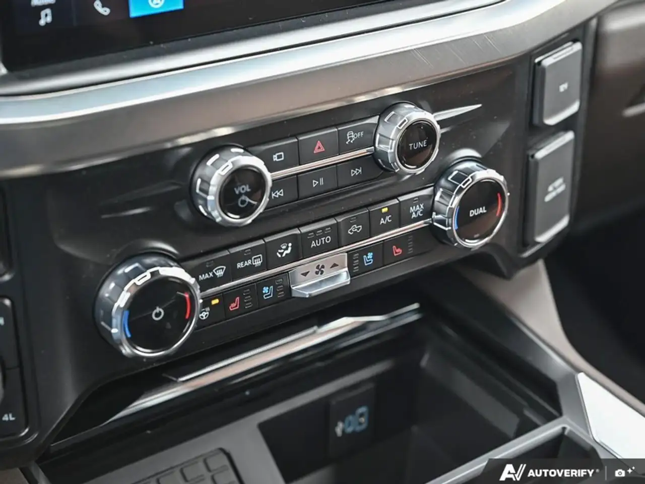 Ford F 350 снимка Ford F 350
