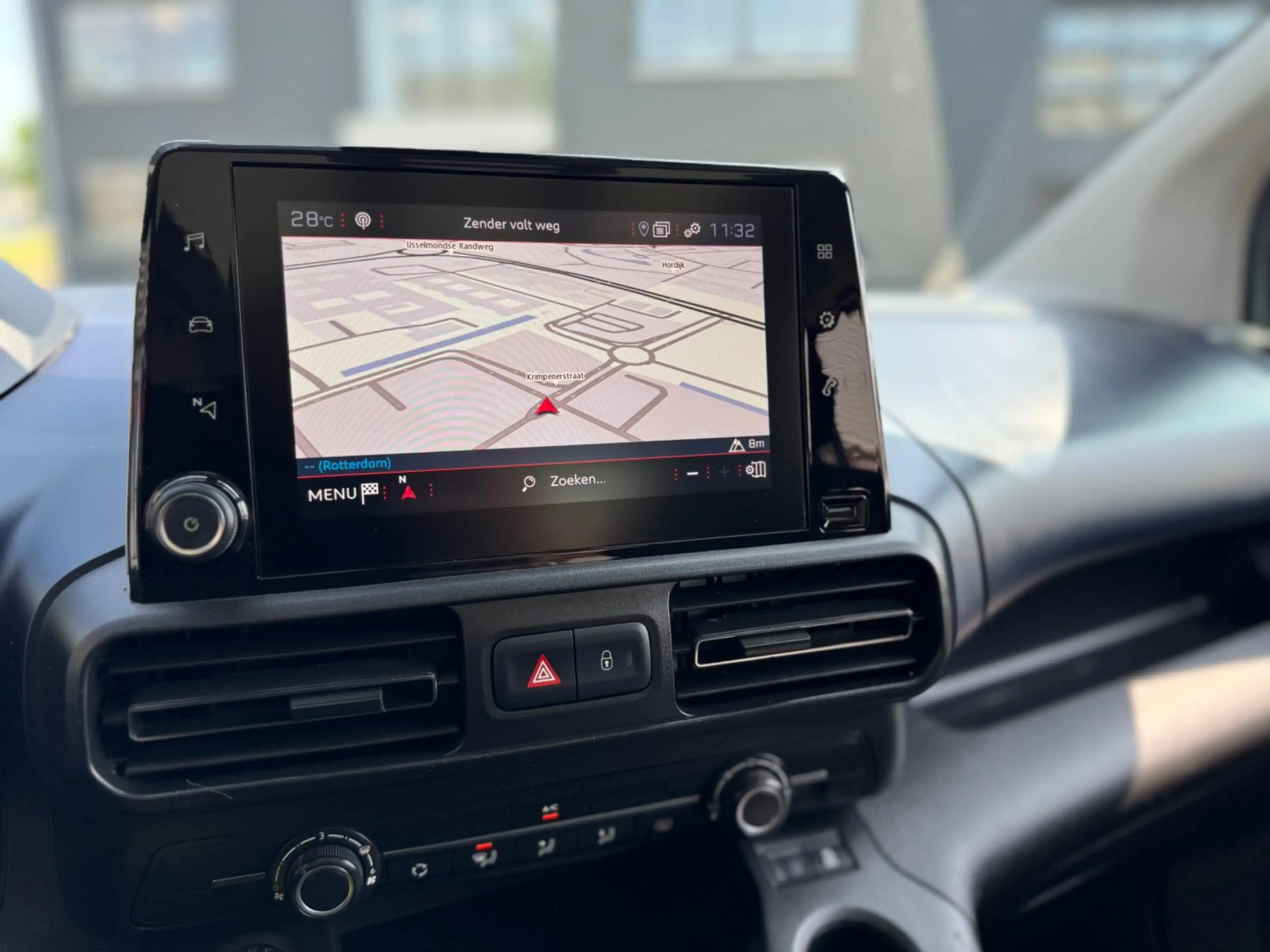 Peugeot Rifter 1.2T Allure Panorama Navi CarPlay Camera 1e Eigena — photo 16