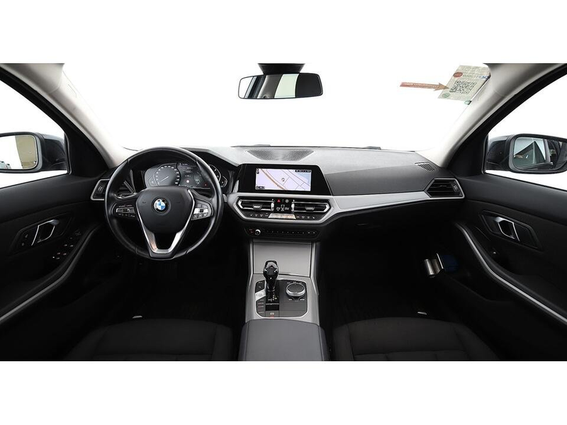 BMW 320 d xDrive Touring Advantage Aut LED NAVI R-CAM — photo 11
