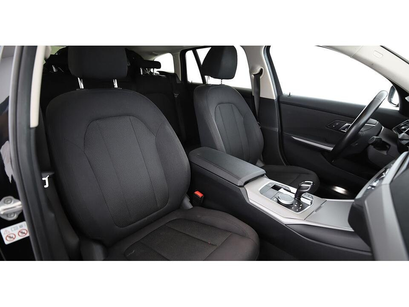 BMW 320 d xDrive Touring Advantage Aut LED NAVI R-CAM — photo 14