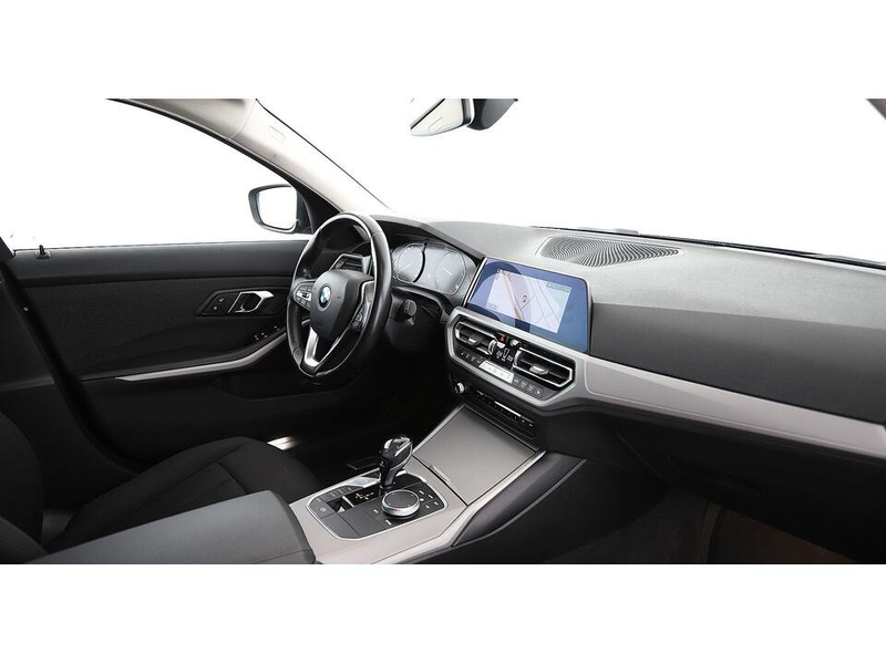 BMW 320 d xDrive Touring Advantage Aut LED NAVI R-CAM — photo 13
