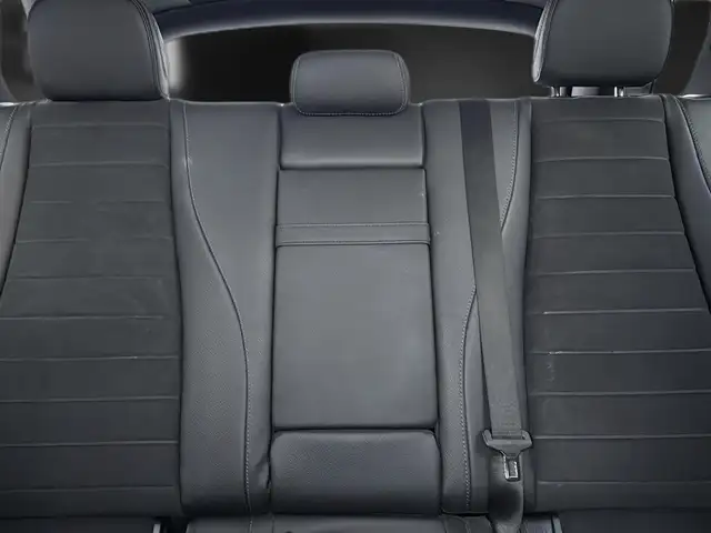 Mercedes-Benz Gle view 27