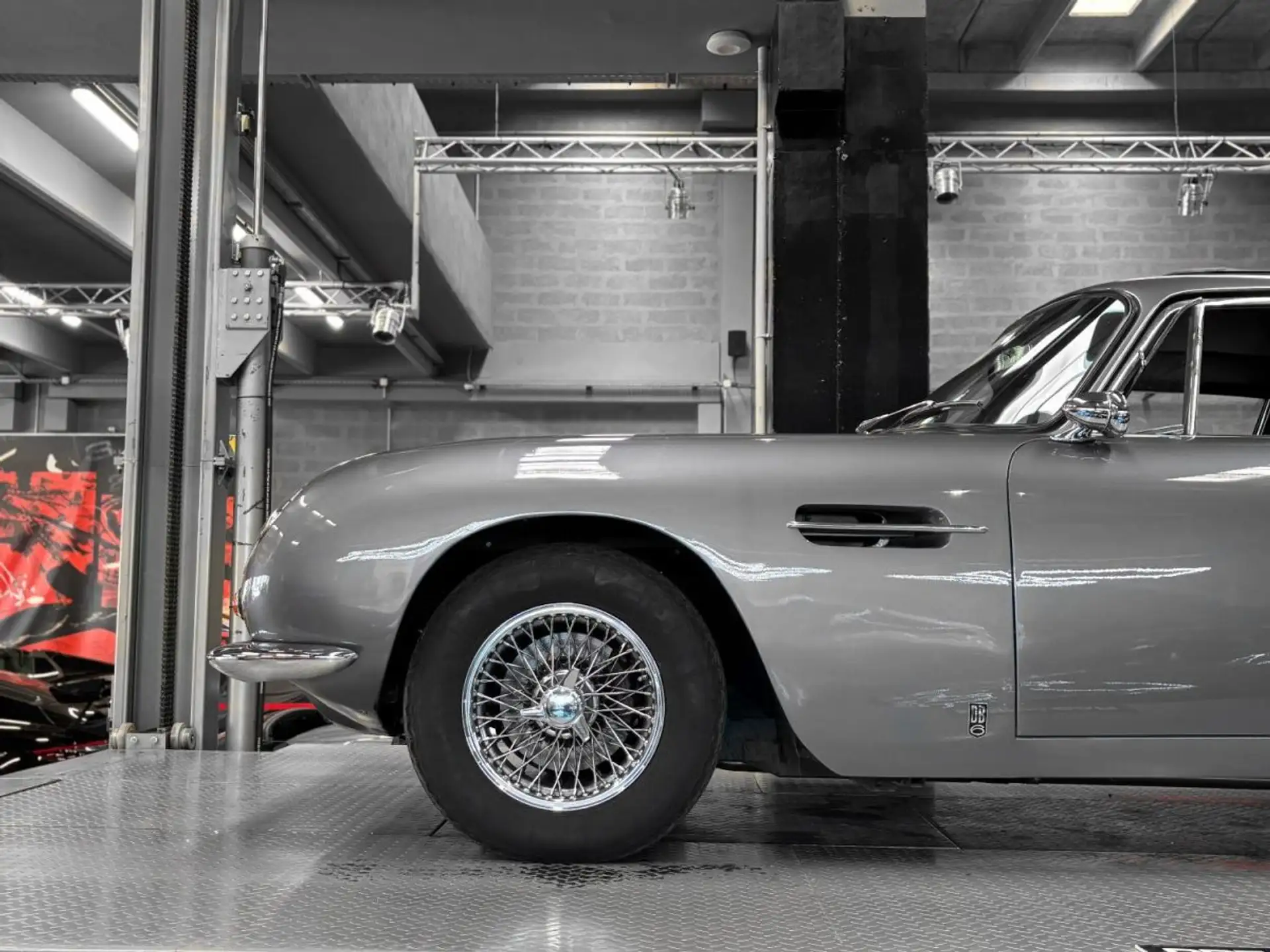 애스턴마틴 DB6 Mk1 1967 1967 회색 사진 8