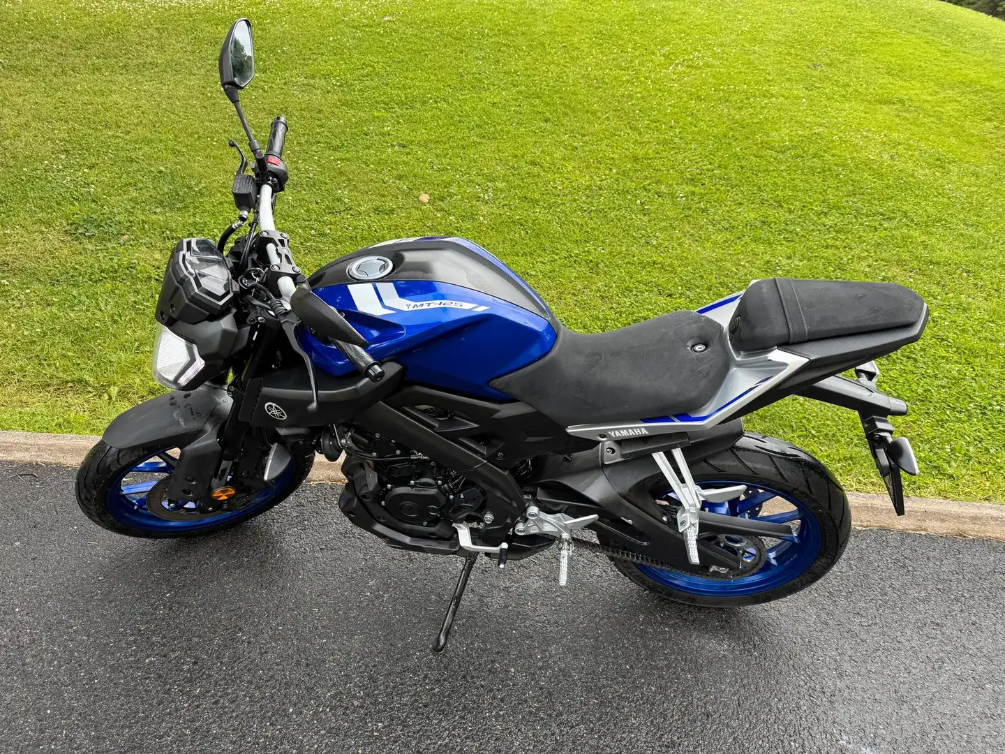 Yamaha MT-125 Kék - 2