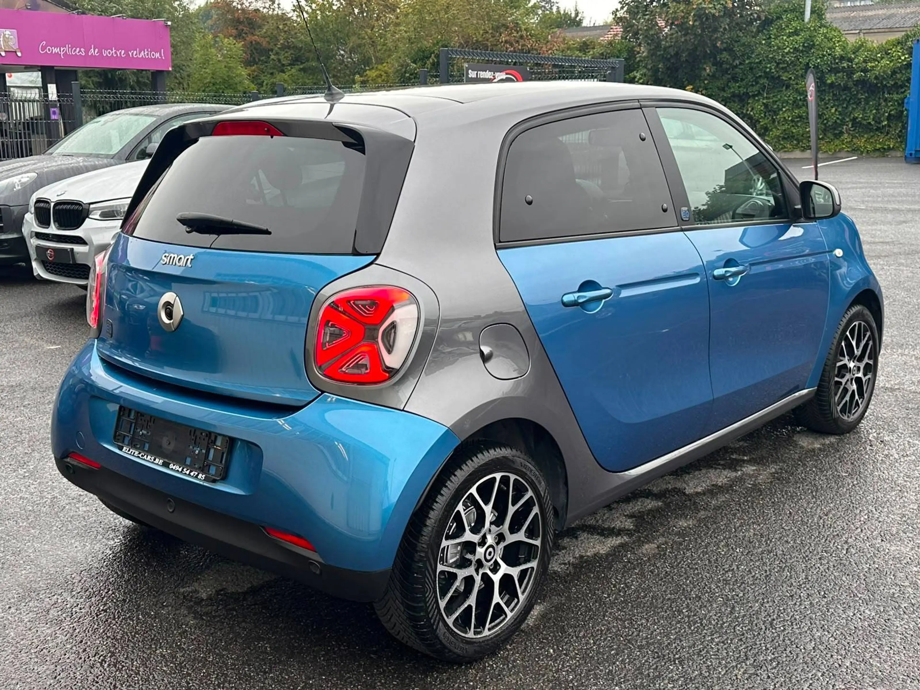 smart forFour Forfour 17.6 kWh EQ Comfort / CUIR / CAMÉRA / CLIM / ONLY 24.000 KM !!!! — photo 6