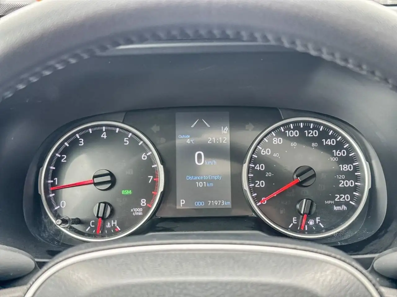 Toyota RAV 4 снимка Toyota RAV 4