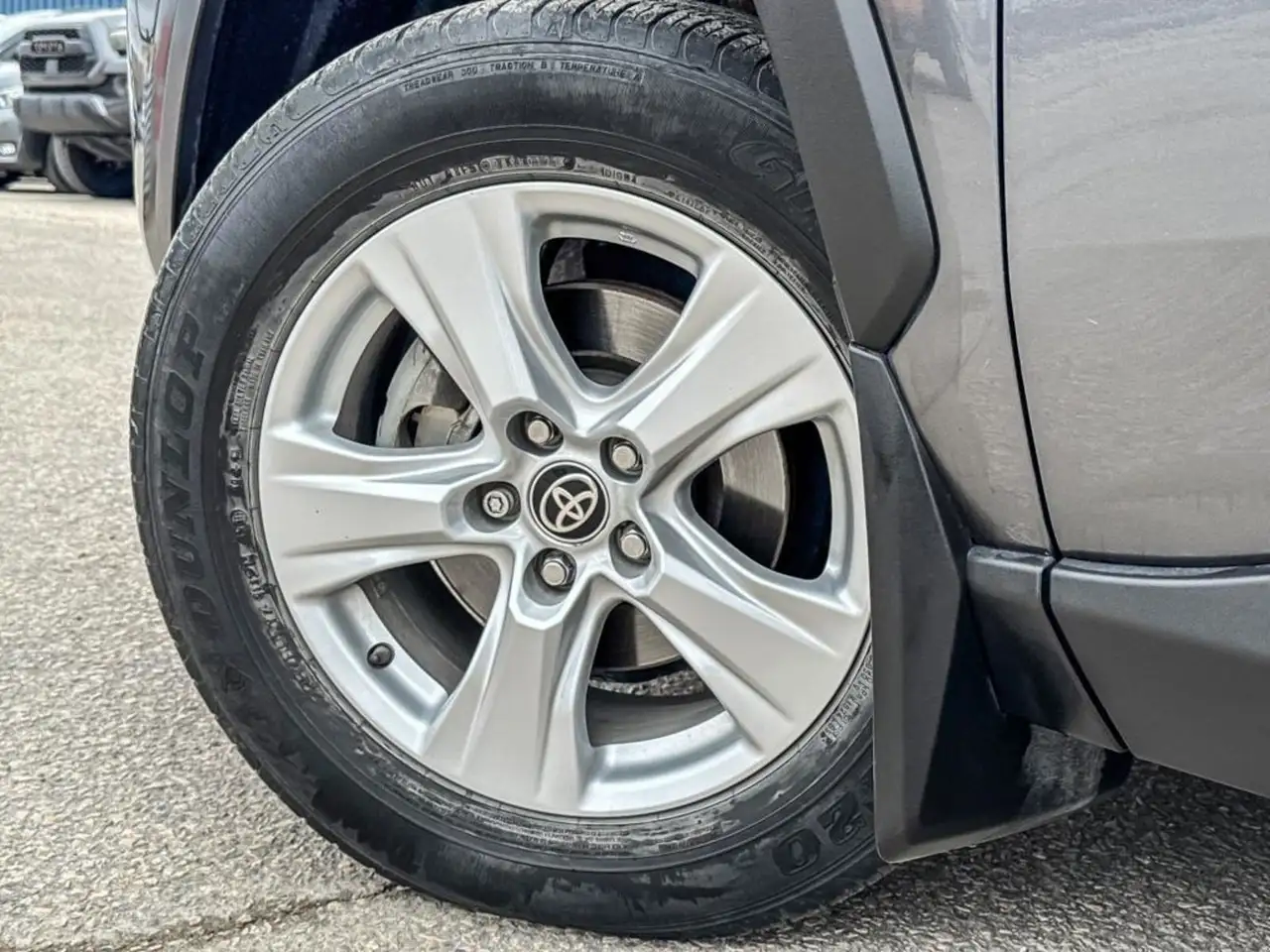 Toyota RAV 4 снимка Toyota RAV 4