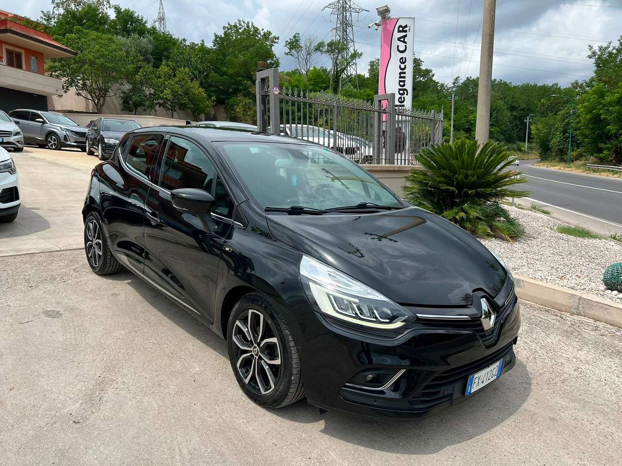 Renault Clio Dci 8v 90cv 5 porte Moschino