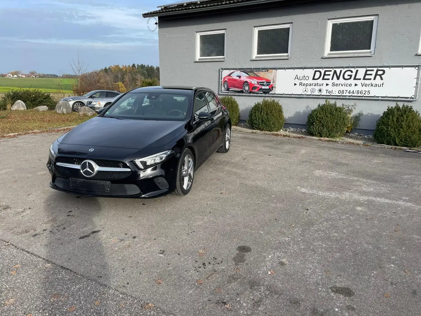 Mercedes-Benz A 180 d Style,LED,Navi,RFK,SHZ,Navi,Autom,18" Al Noir - 1