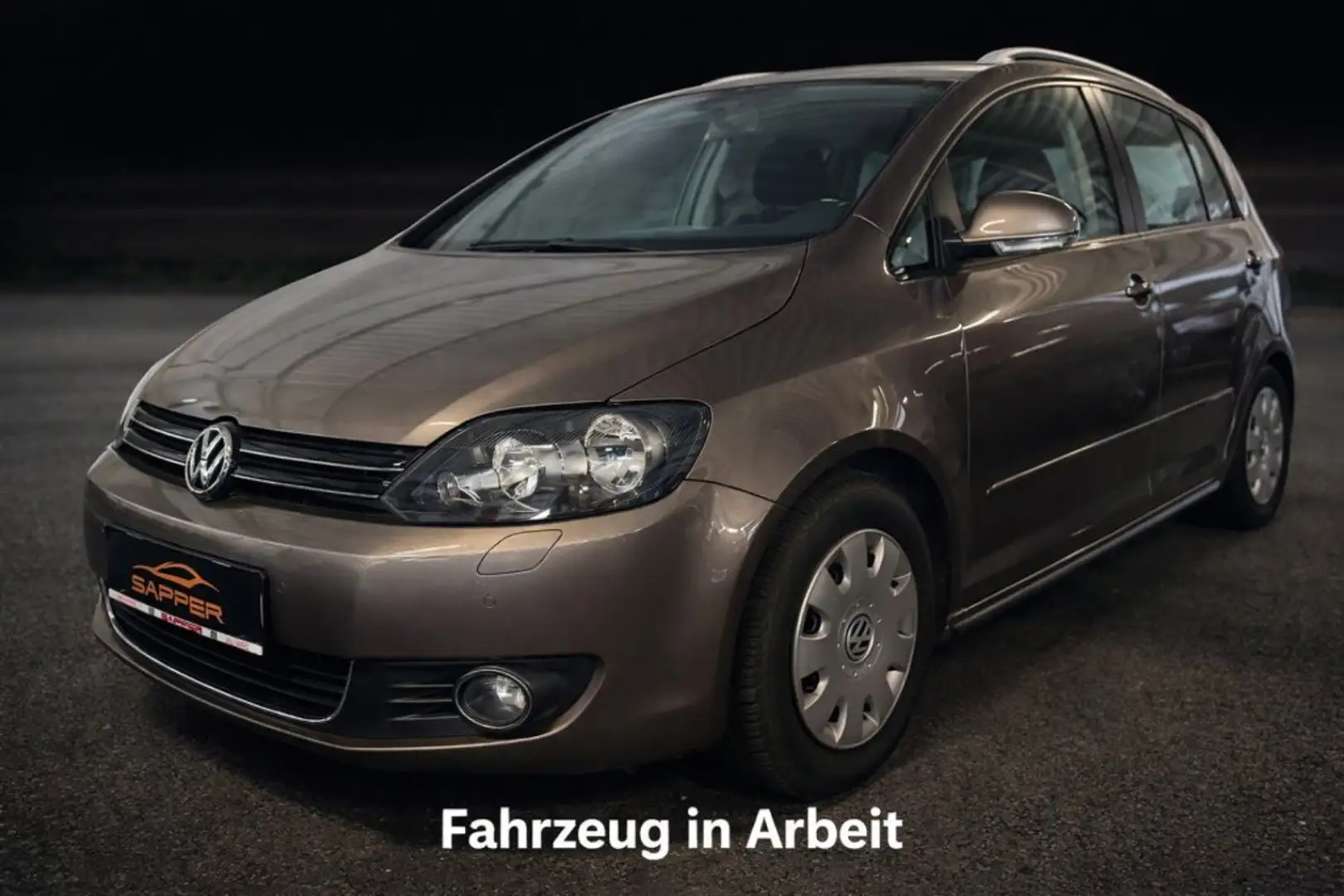 Volkswagen Golf Plus Braun - 1