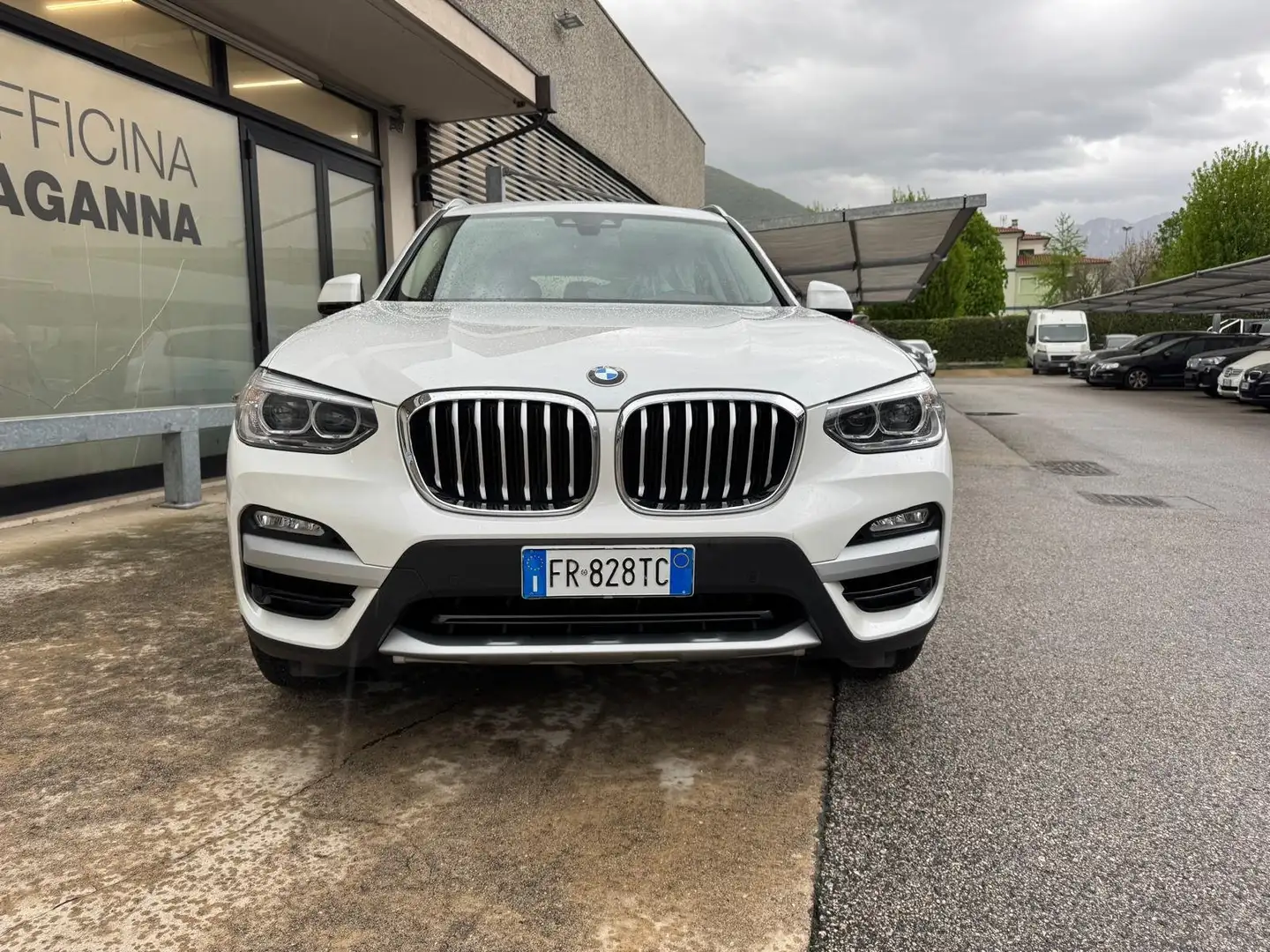 BMW X3 X3 xdrive20d xLine 190cv auto Bianco - 2