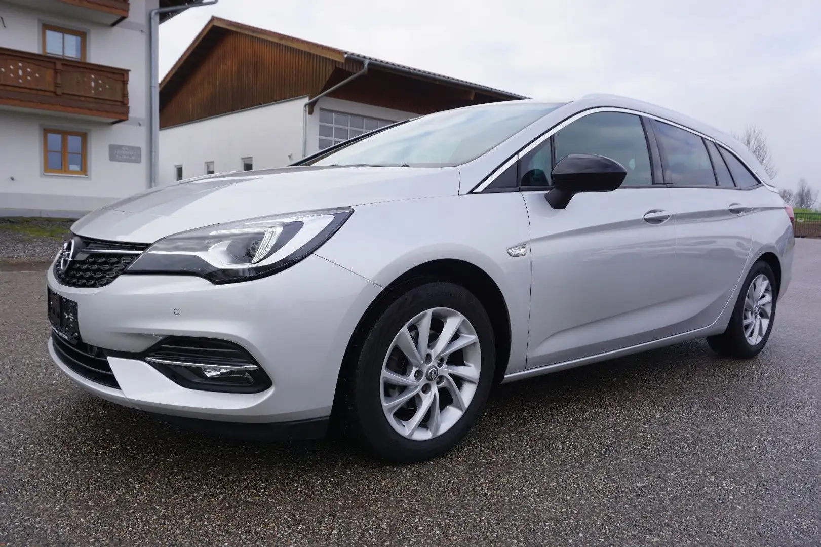 Opel Astra K Sports Tourer Elegance Leder AHK NAV LED Zilver - 1