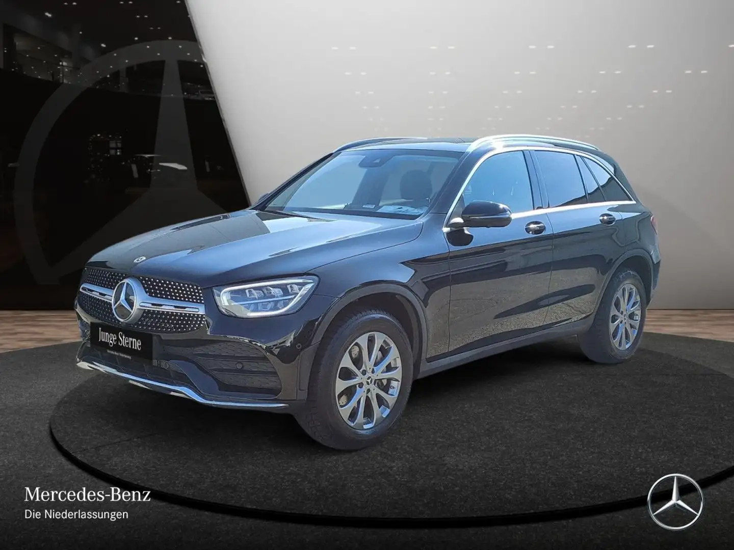 Mercedes-Benz GLC 300 e 4M AMG+PANO+360+AHK+LED+SPUR+TOTW+9G Negro - 2