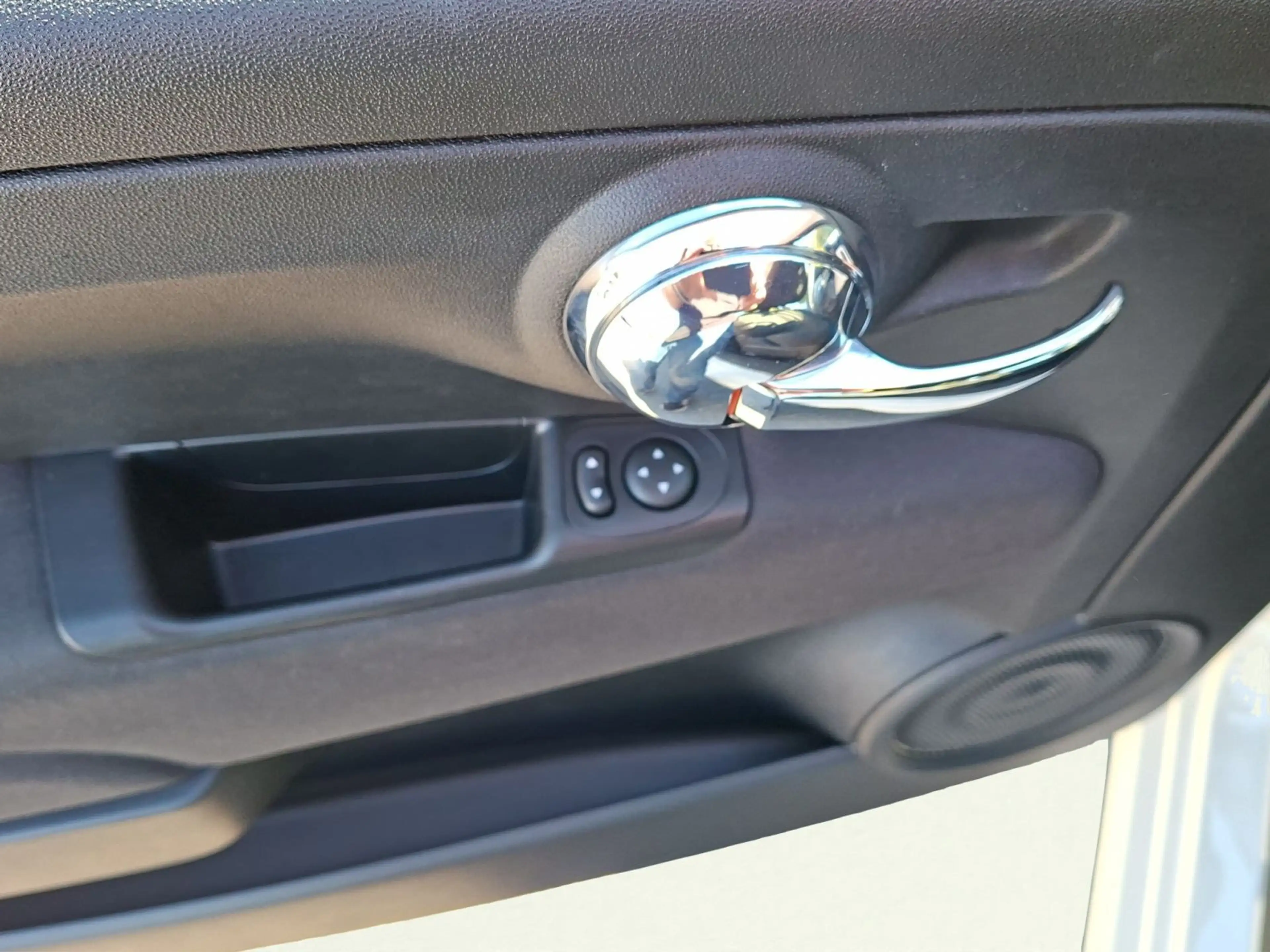 Fiat 500 1.0 Hybrid-Benzin — photo 12