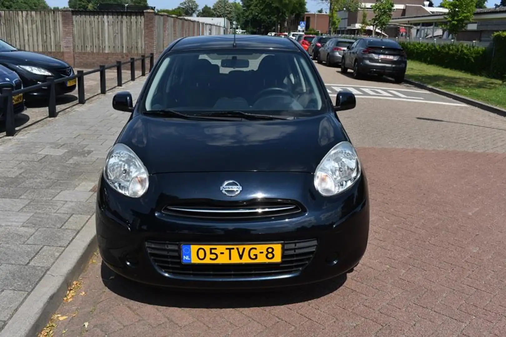 Nissan Micra 1.2 DIG-S Acenta Noir - 2