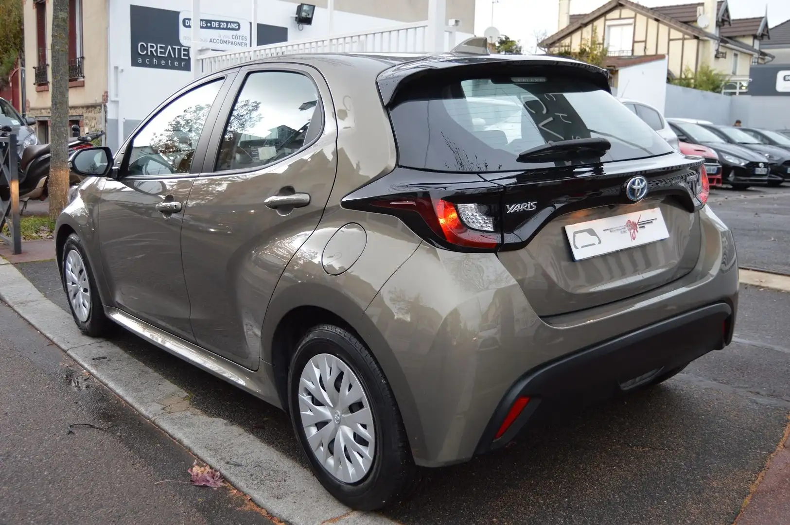 Toyota Yaris 116H DYNAMIC BUSINESS 5P + PROGRAMME BEYOND ZERO ACADEMY MY22 Bronze - 2