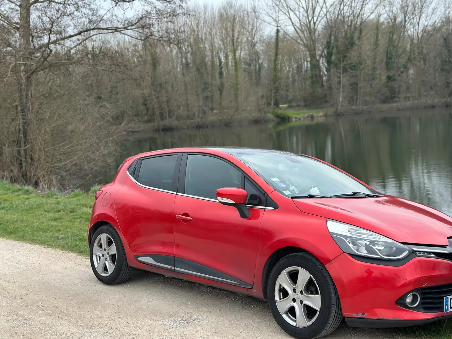 Renault Clio Clio IV TCe 90 eco2 Trend Rouge - 2