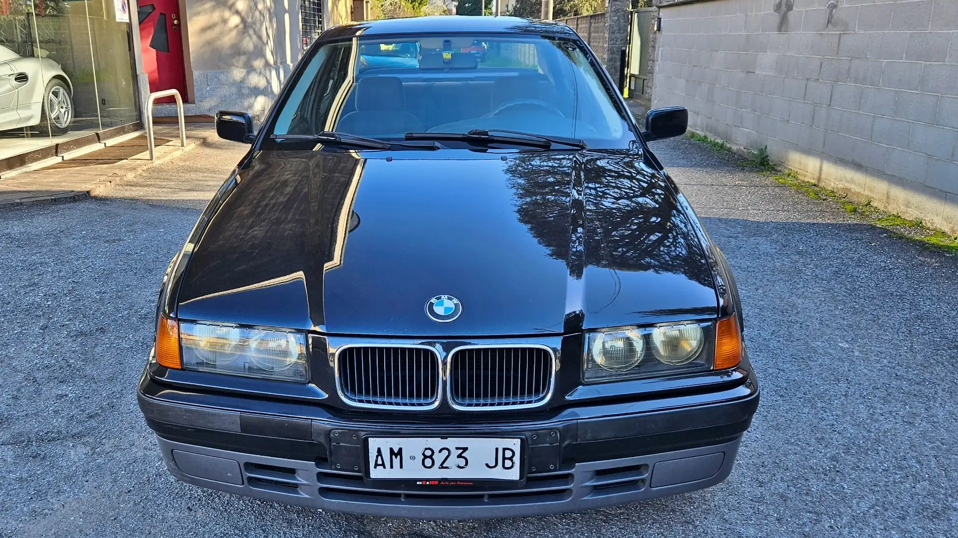 BMW 318 318i cat 4 porte Noir - 1