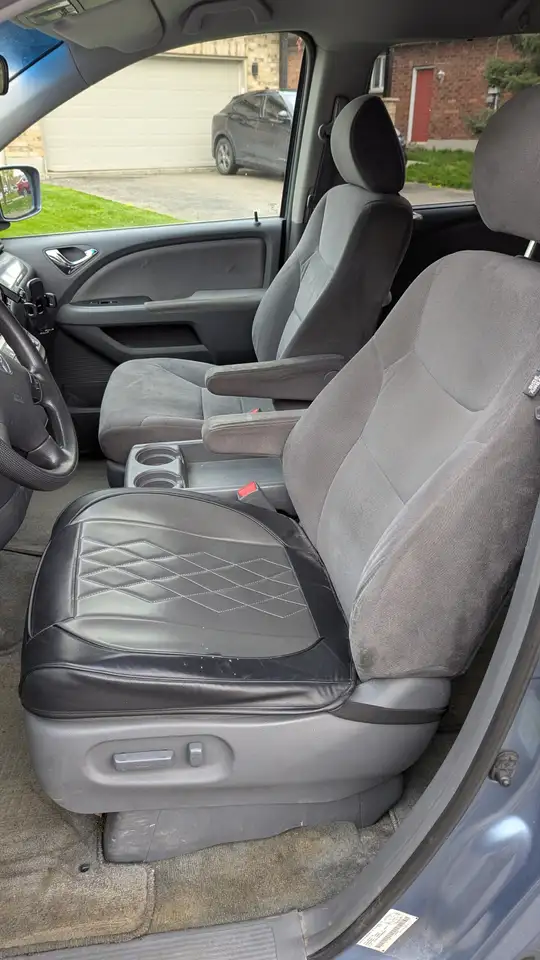 Honda Odyssey снимка Honda Odyssey