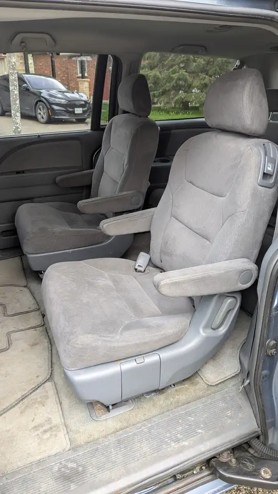 Honda Odyssey снимка Honda Odyssey