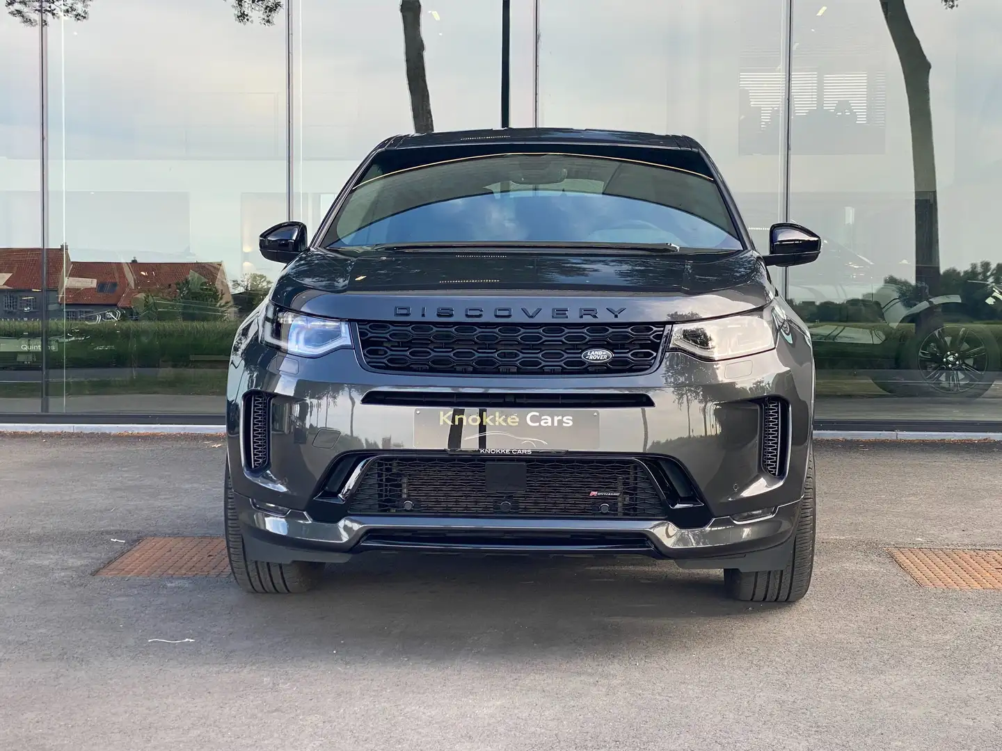 Land Rover Discovery Sport P300e R-Dynamic Hybride,Adapt cruise,Apple carplay Grijs - 2
