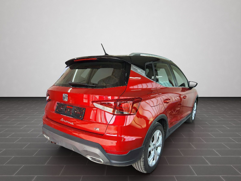SEAT Arona 1.0 TSI FR SHZ NAVI KLIMA CARPLAY — photo 2