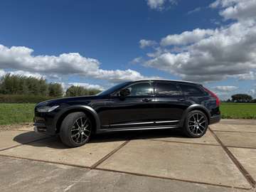 V90 Cross Country 2.0 T6 Pro