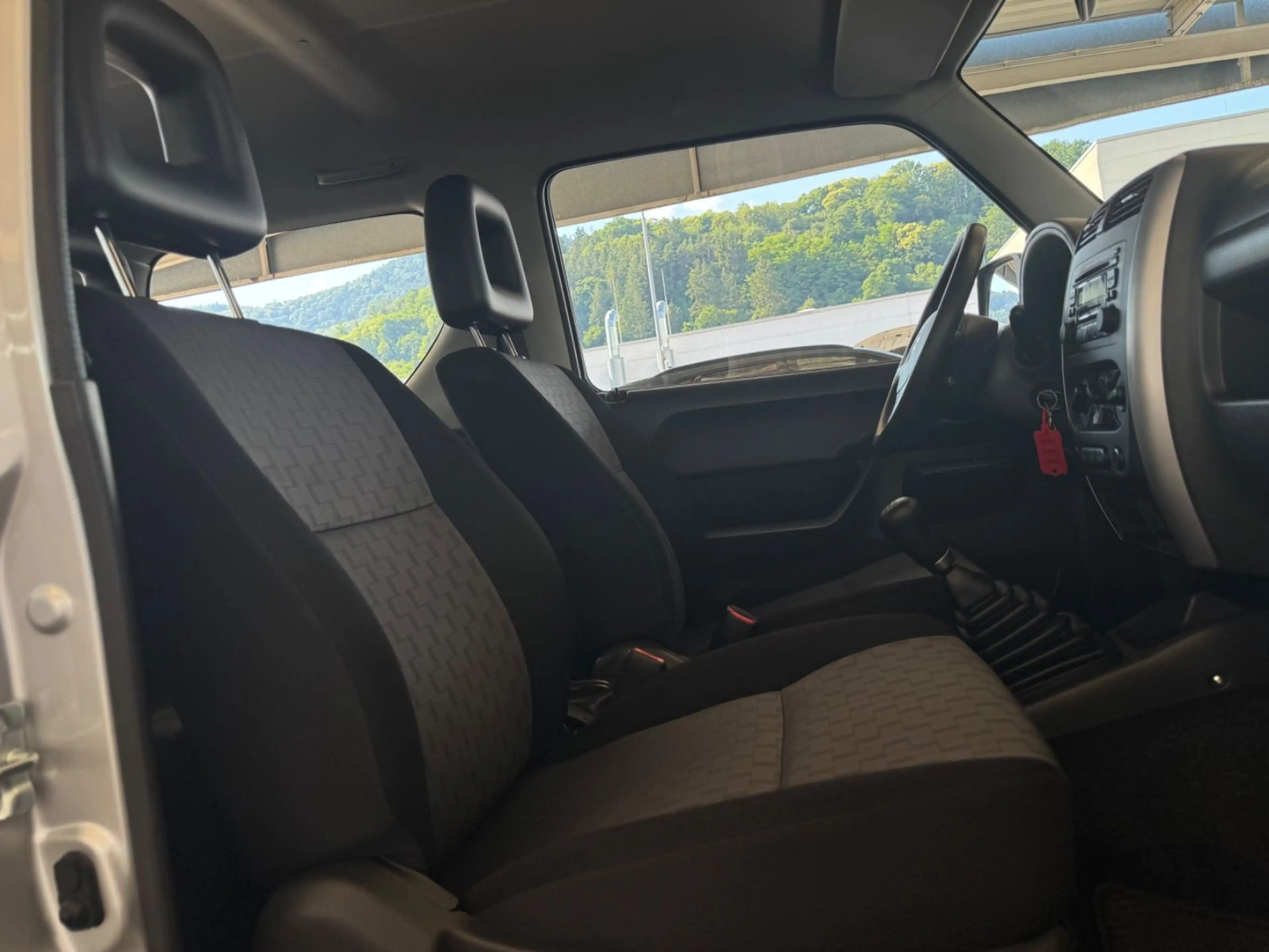 Suzuki Jimny Ranger Lim.+1Hand+4.660KM+D.Reling+ALU — photo 8
