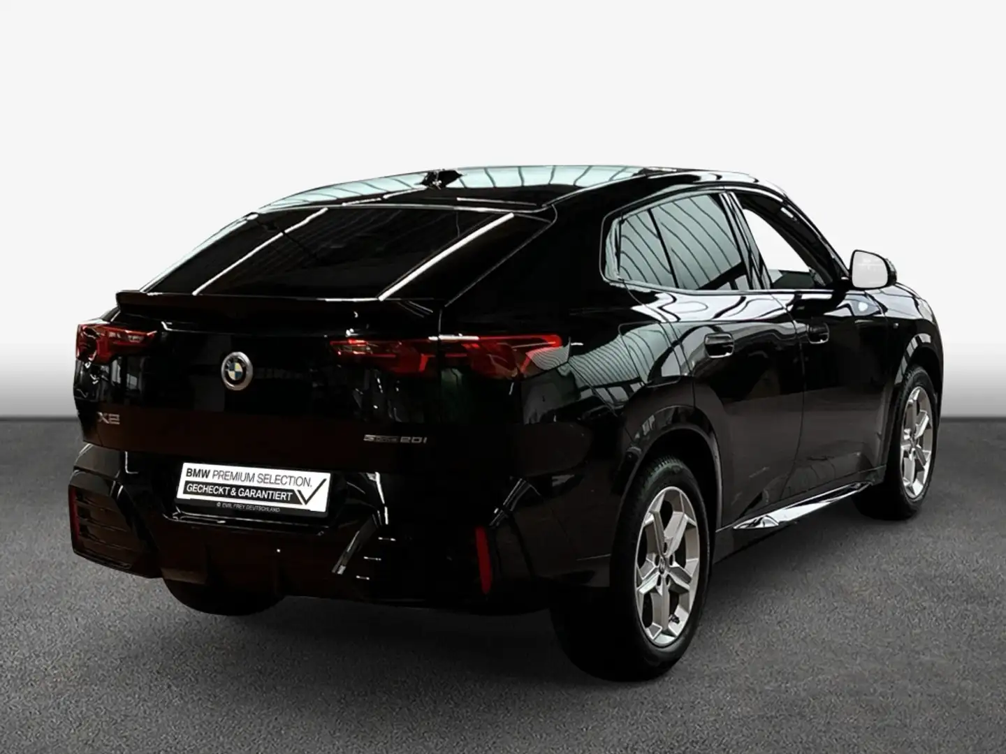 BMW X2 sDrive20i*Sportpaket*HuD*AHK*Pano Negro - 2