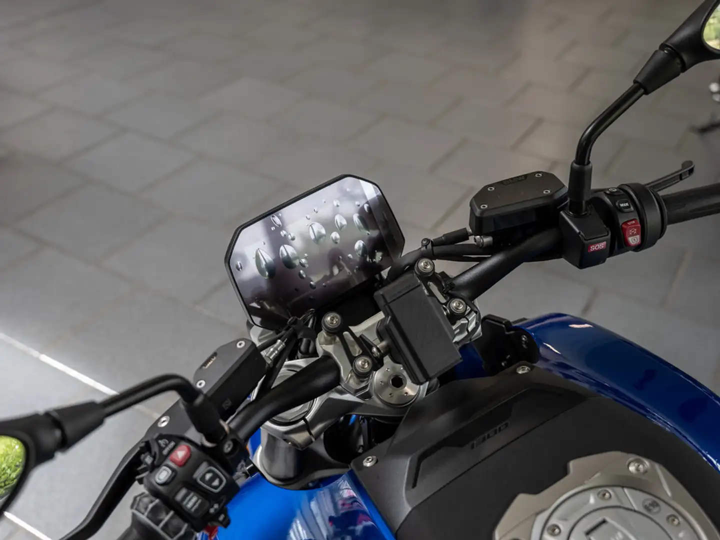 BMW R 1 300 R KOMFORT-P. DYNAMIC-P. GRIFFHEIZUNG Blau - 2