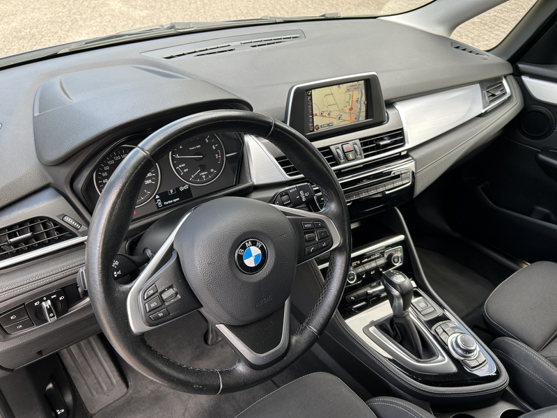 BMW 218 2-serie Active Tourer 218i Sport — photo 12