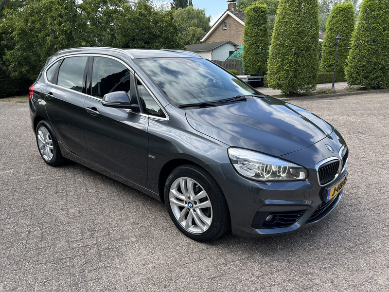 BMW 218 2-serie Active Tourer 218i Sport — photo 9
