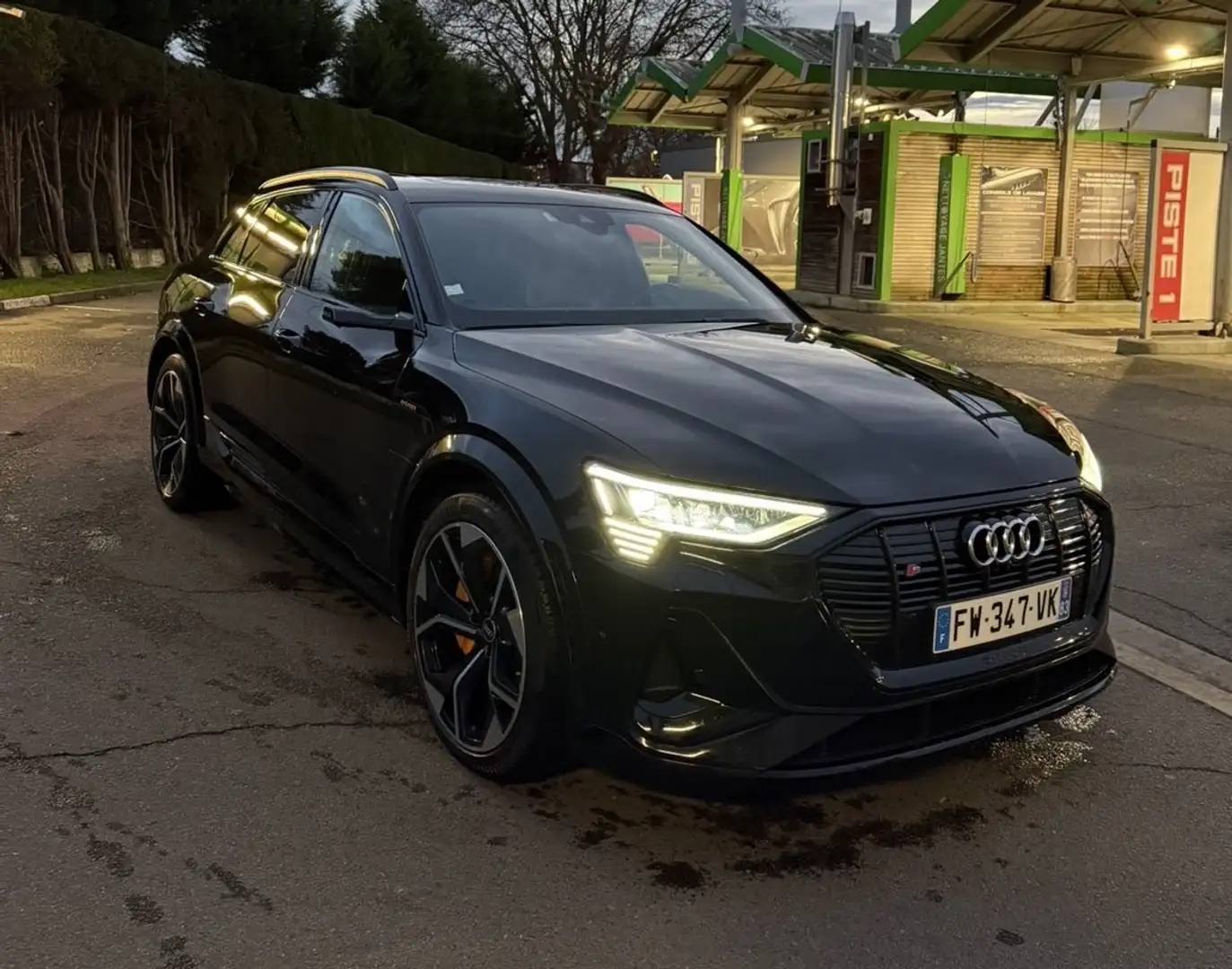 Audi e-tron S e-quattro Sport 503 ch Extended - 1