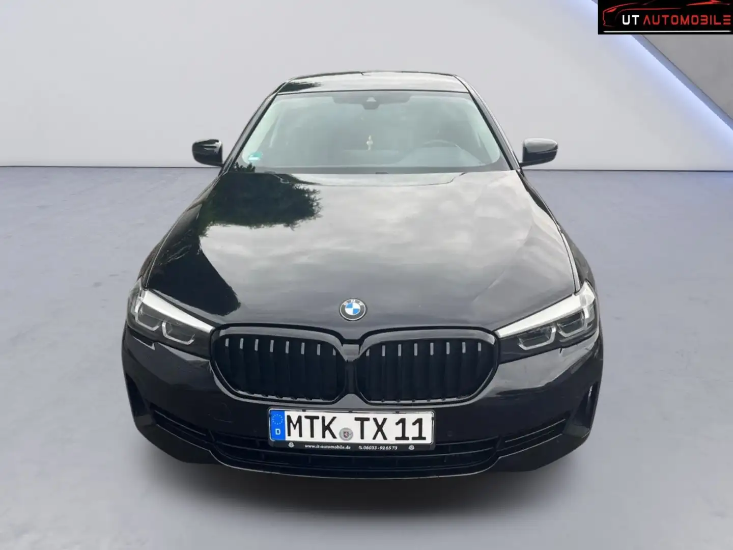 BMW 520 5 Limousine 520 d Noir - 1