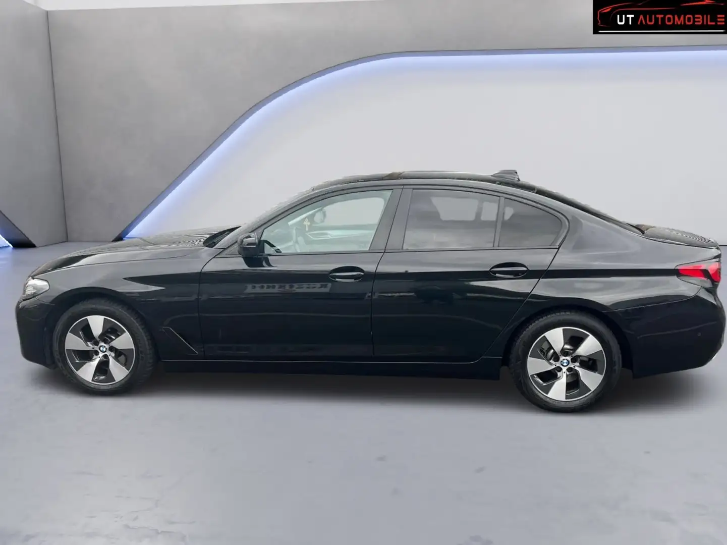 BMW 520 5 Limousine 520 d Noir - 2