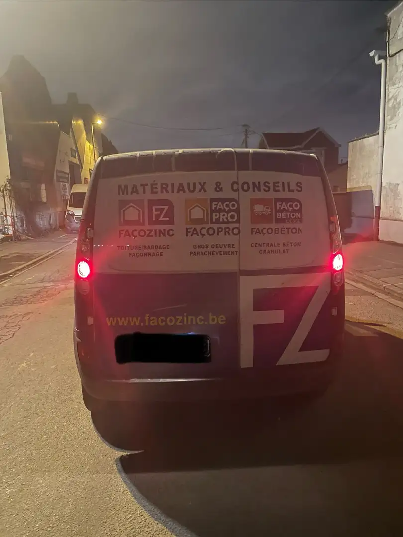 Renault Kangoo 1.5 dCi Confort FAP (EU5) - 2