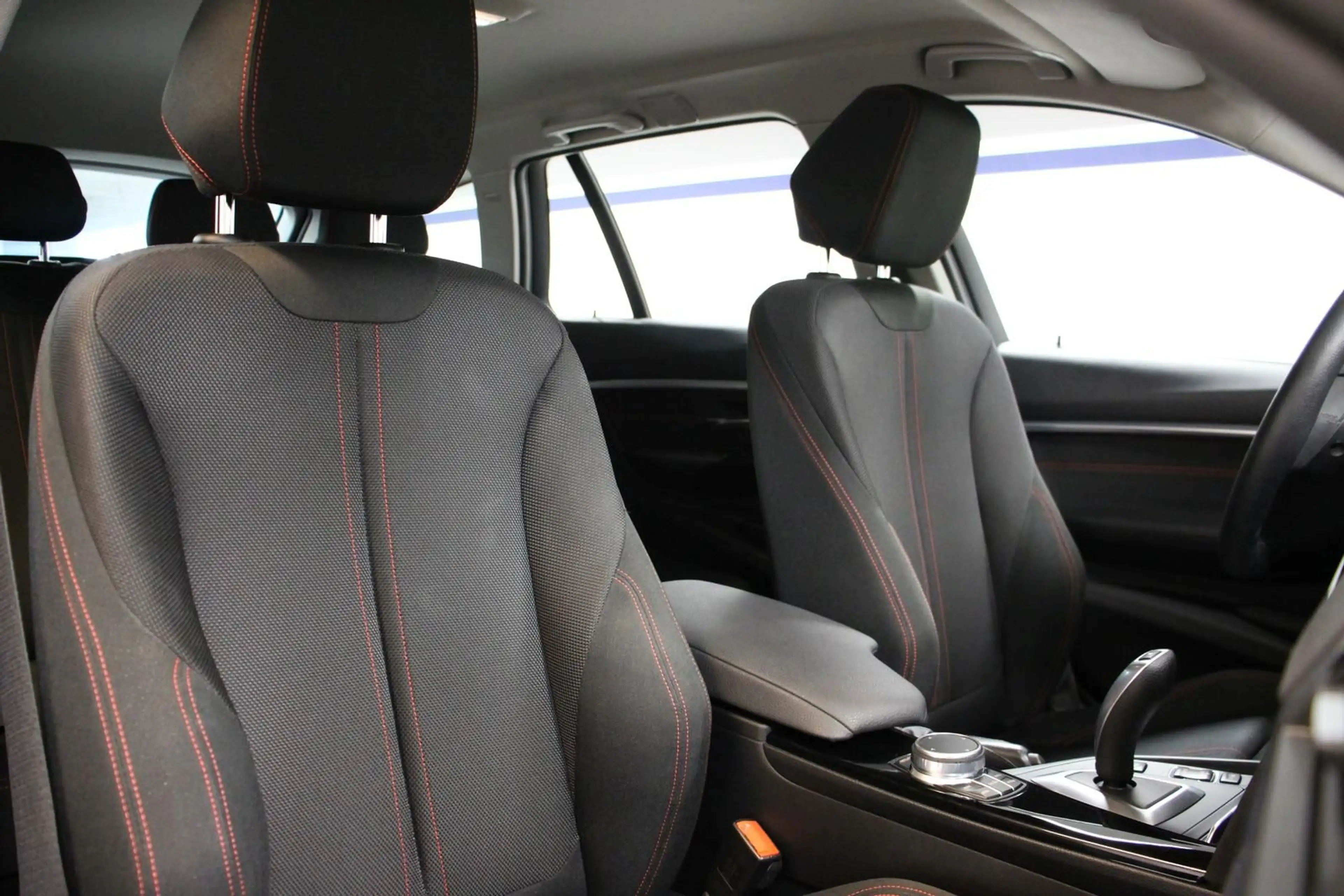 BMW 340 i Touring Sport Line LED SHADOW APPLE S.HEFT — photo 12